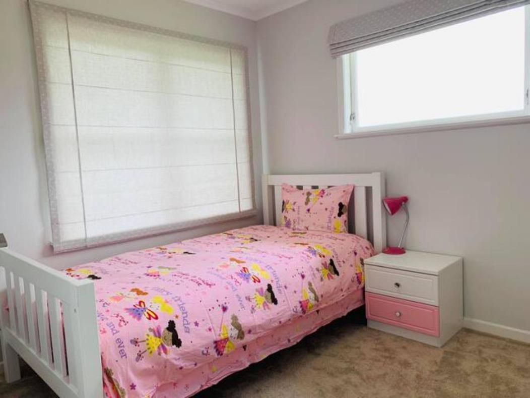 Besties West Auckland Kumeu ภายนอก รูปภาพ